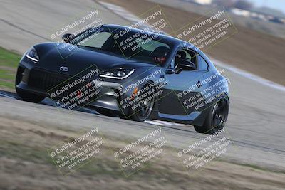 media/Dec-21-2025-Speed Ventures (Sun) [[49cb7d784c]]/Orange Group/Session 2/